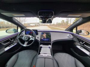 Mercedes EQE interior